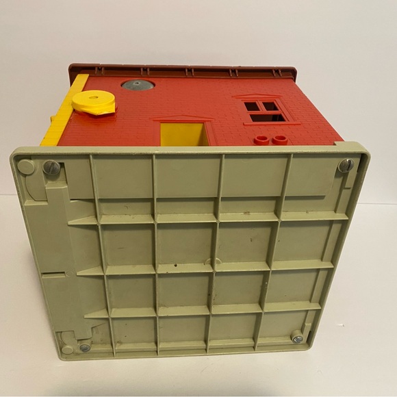 Fisher Price Play Family Fire Station Little People Vintage Building 70s 80s Toy - Picture 7 of 11